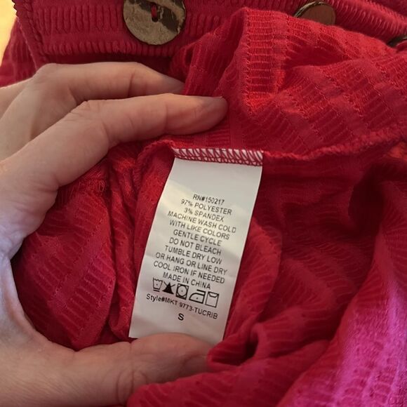 Wilde Hot Pink Women’s Front Loop Tie Top Shirt Blouse Small S NWT - Picture 6 of 8